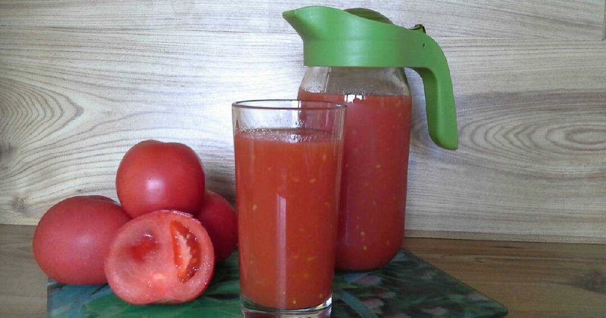 Сок из помидор рецепт домашнего приготовления. Томатный сок домашний. Домашний томатный сок в банке. Томатный сок в СССР. Помидор сок.