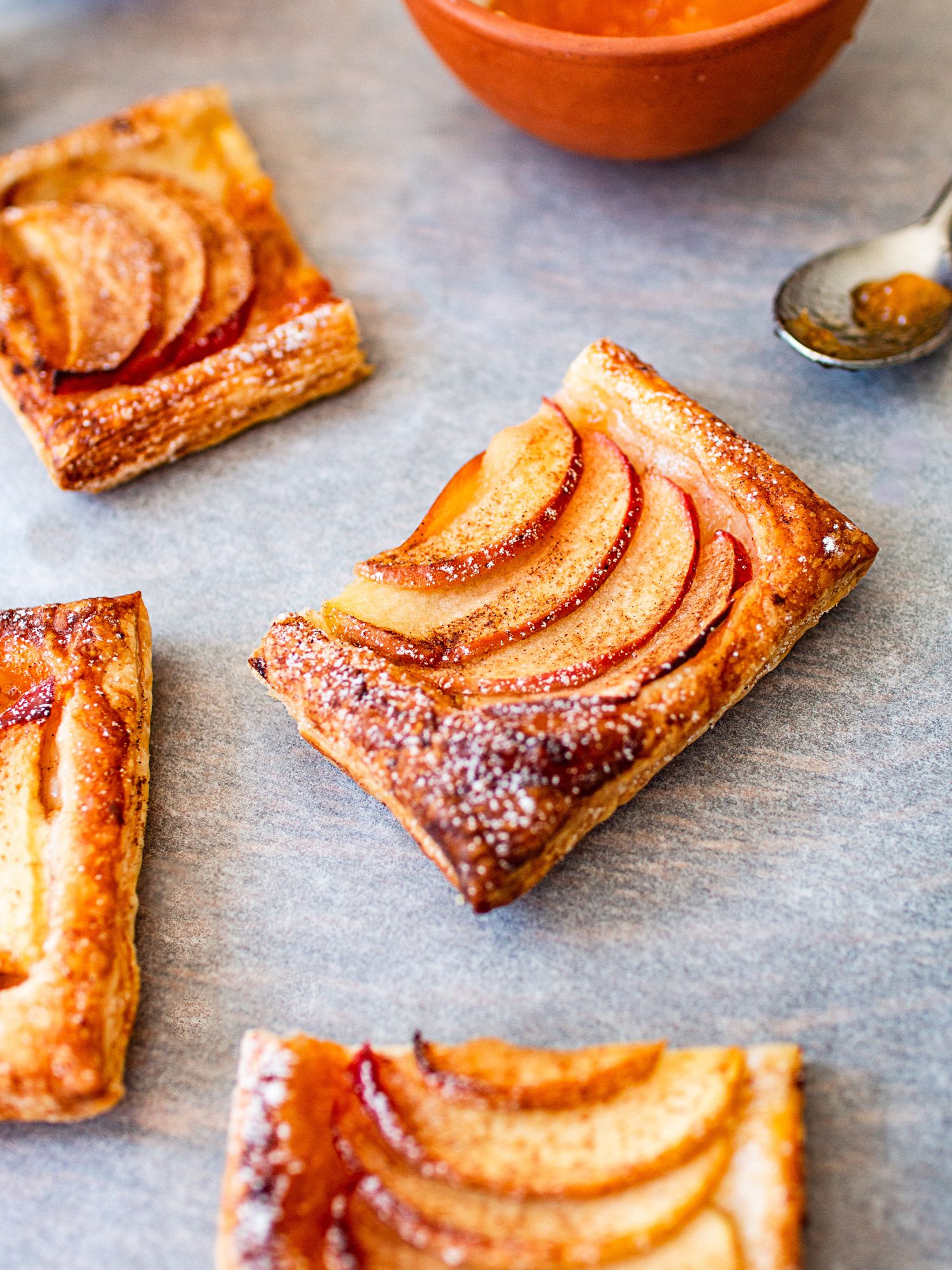 Cinnamon Apple Puff Pastry