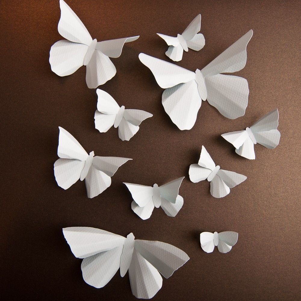 Объемная бабочка из бумаги своими руками. Объемные бабочки. Объемные украшения на стену. Бабочка из бумаги. Бабочка поделка из бумаги.