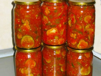 Огурцы в томатном соусе на зиму