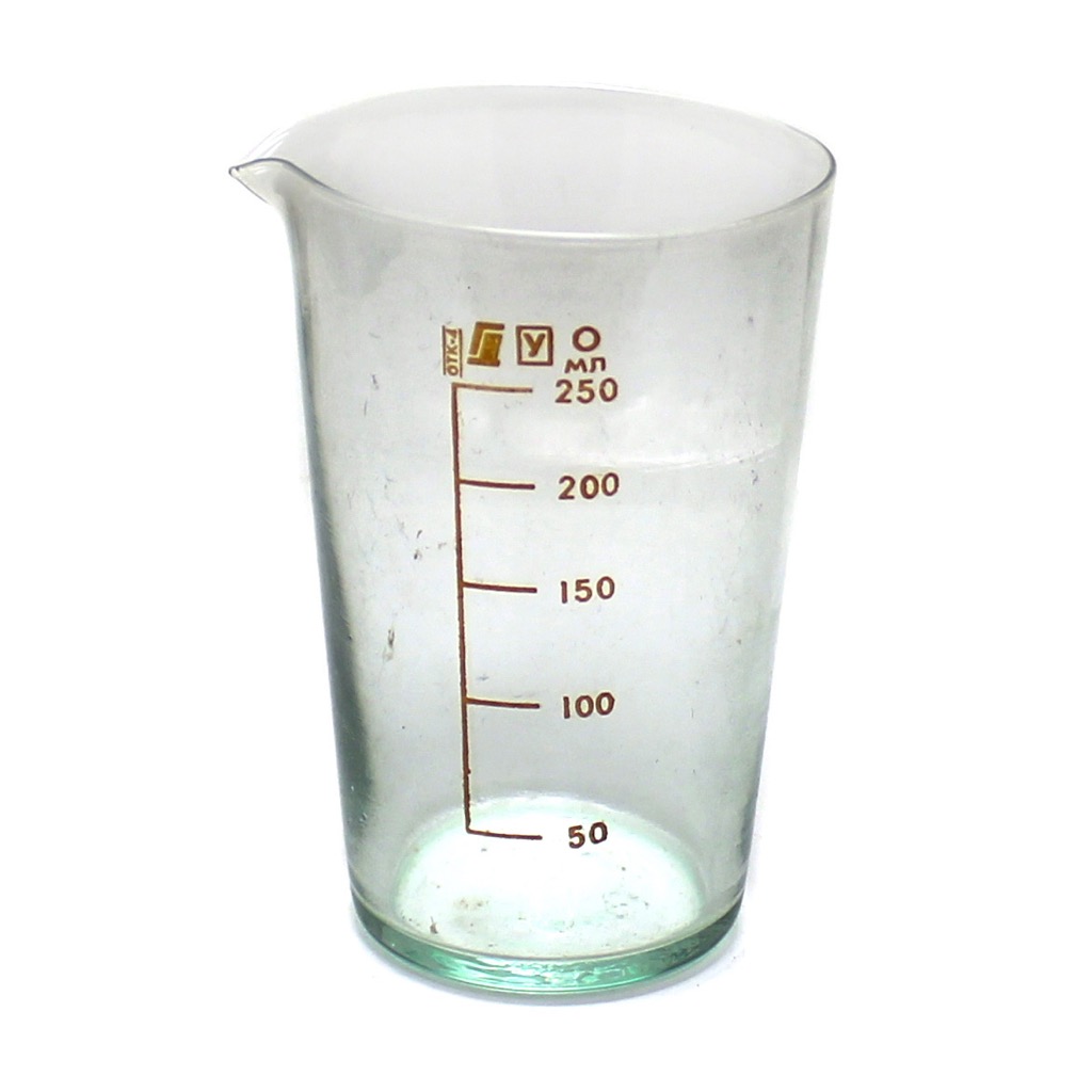 250 воды это сколько стаканов. Мерный стаканчик 250 мл. Градуировочный мерный стакан на 250 мл металлический. Стеклянный мерный стакан 250 мл. Мерный стакан ОТК 250 мл СССР.