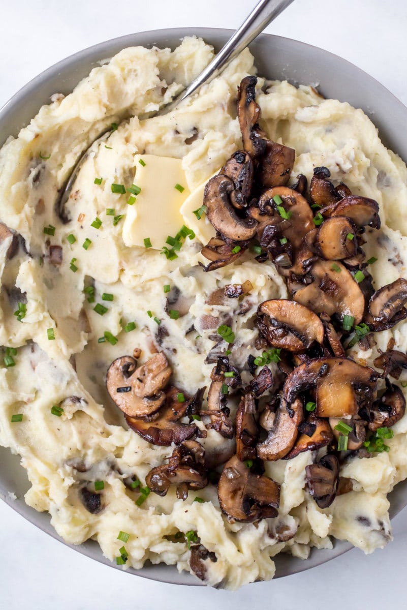 mashed potatoes with mushrooms